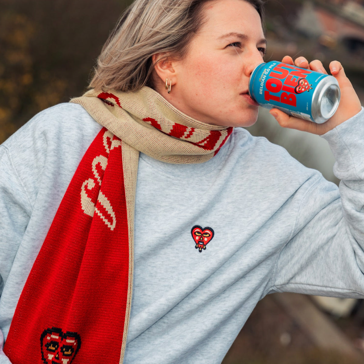 TB Scarf